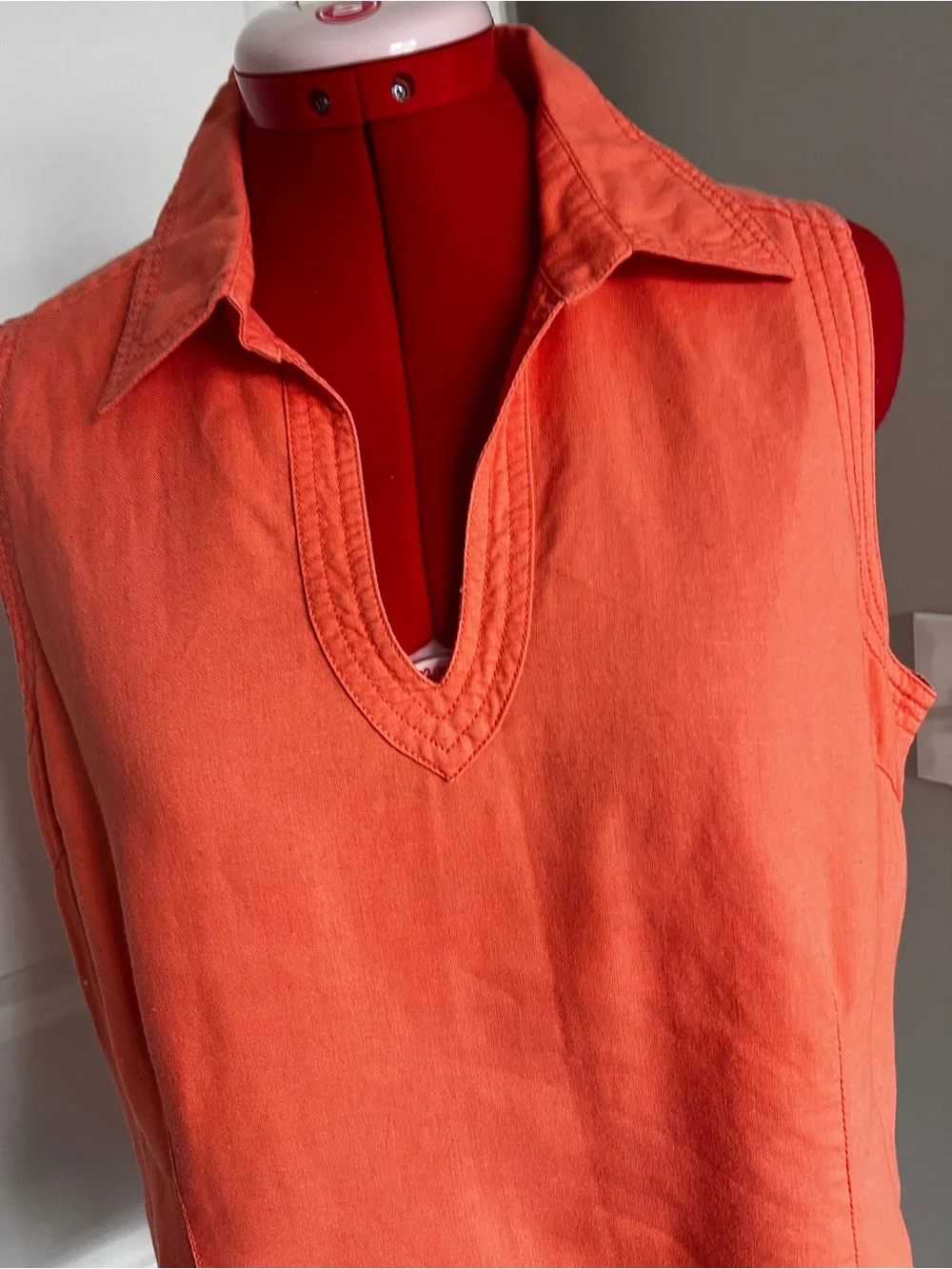 Geoffrey Beene Sleeveless Collared V-Neck Tank Top in Orange - Picture 7 of 11